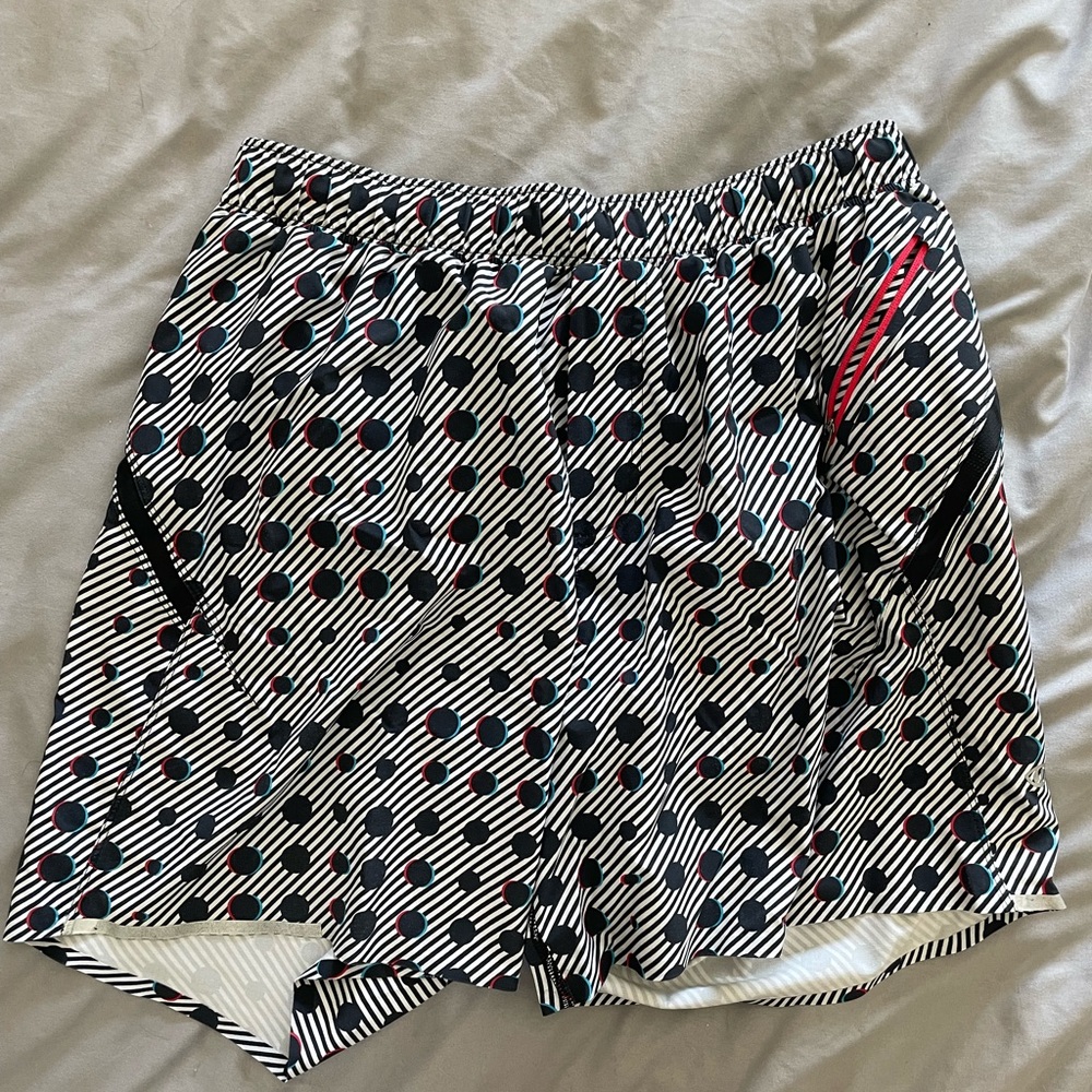 Lululemon Mens Pace Breaker 7” Shorts